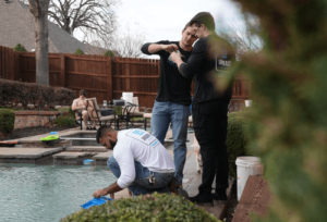 pool-cleaning-services-300x204