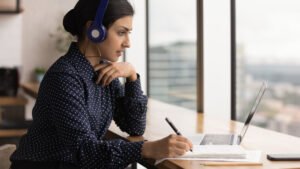How Healthcare Virtual Assistant Services Increase Productivity