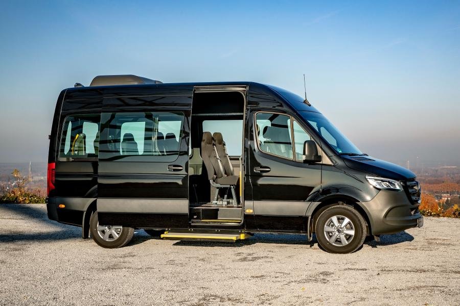 Mini Bus
