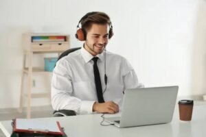 Is a HIPAA Compliant Medical Virtual Assistant Good for Clinics