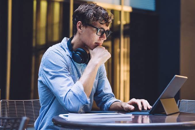 How Does a Charting and Documentation Virtual Assistant Improve Workflow